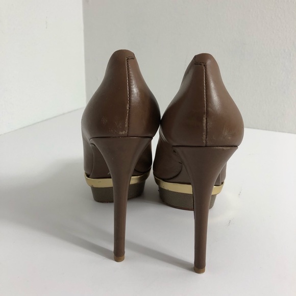 B Brian Atwood Franciska Peep Toe Pump Brown 8.5 - Picture 5 of 8